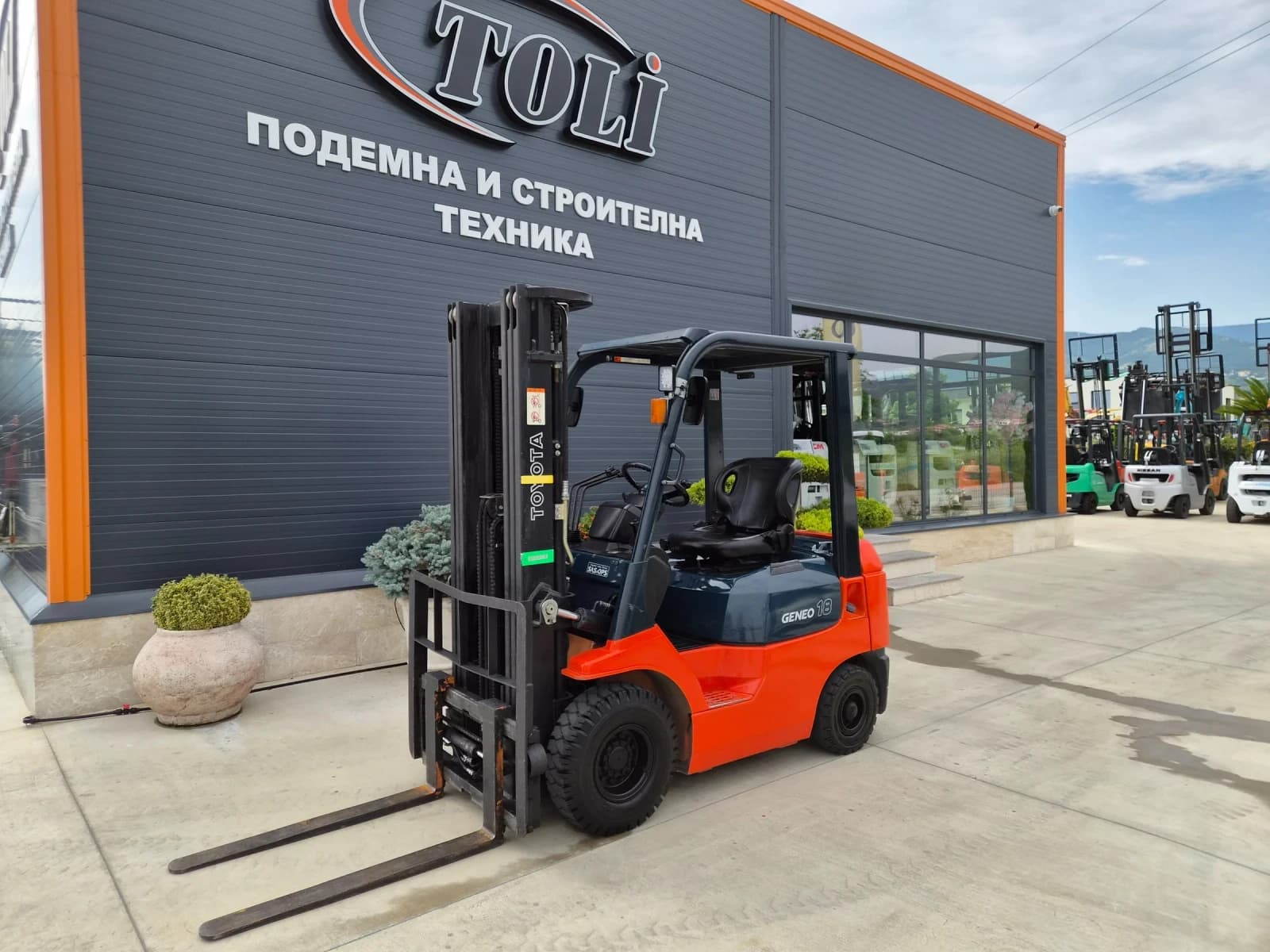 Мотокар Toyota – снимка 1 от 15